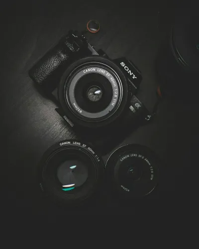 IA para fotógrafos: Cómo editar 100 fotos en 5 minutos en 2026