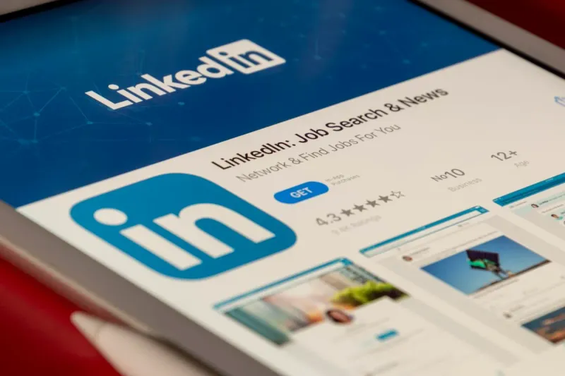 img of Las 5 mejores IAs para crear contenido en LinkedIn si eres freelance en 2024